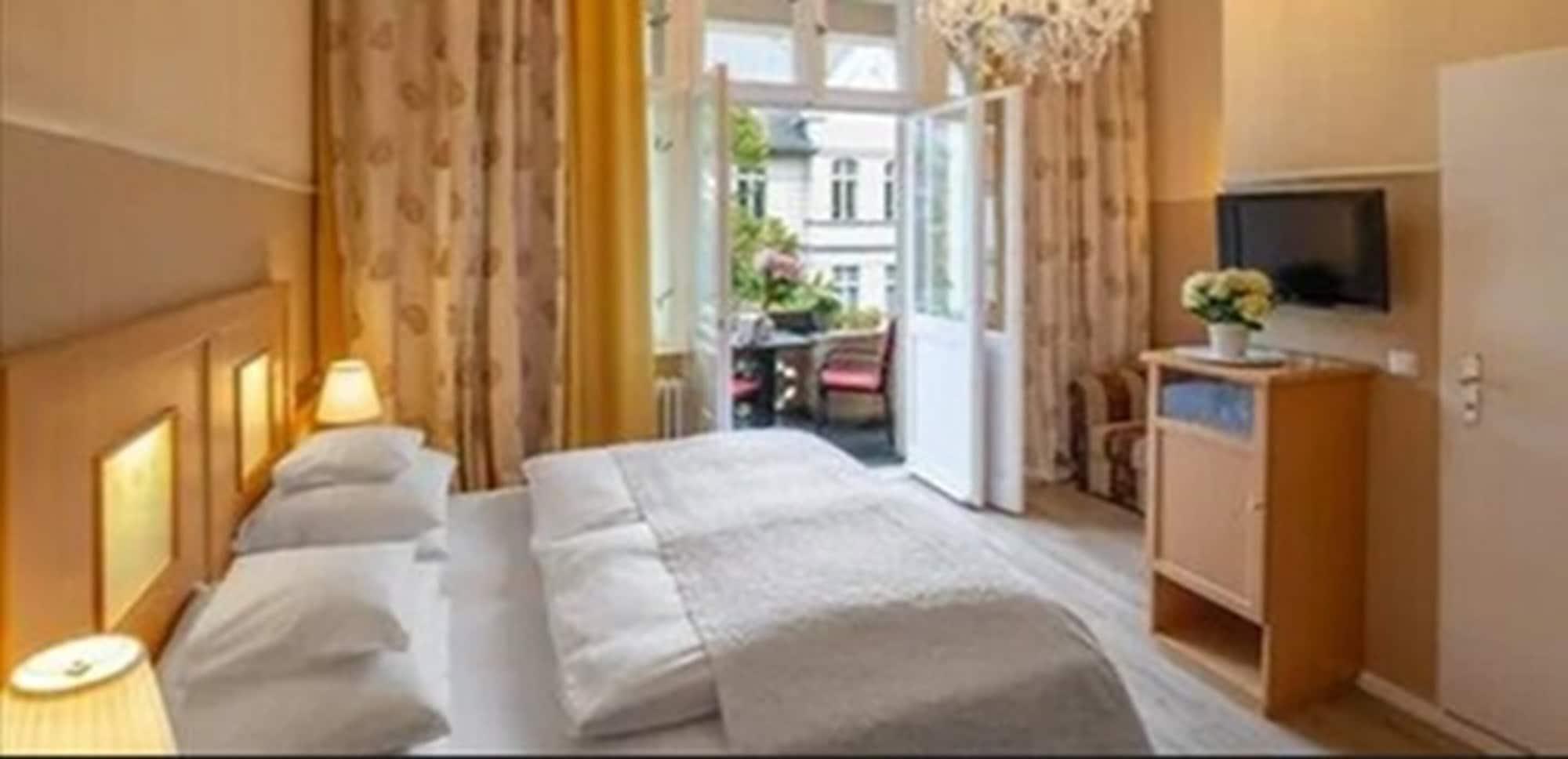 Hotel Augusta Am Kurfurstendamm Berlin Ngoại thất bức ảnh