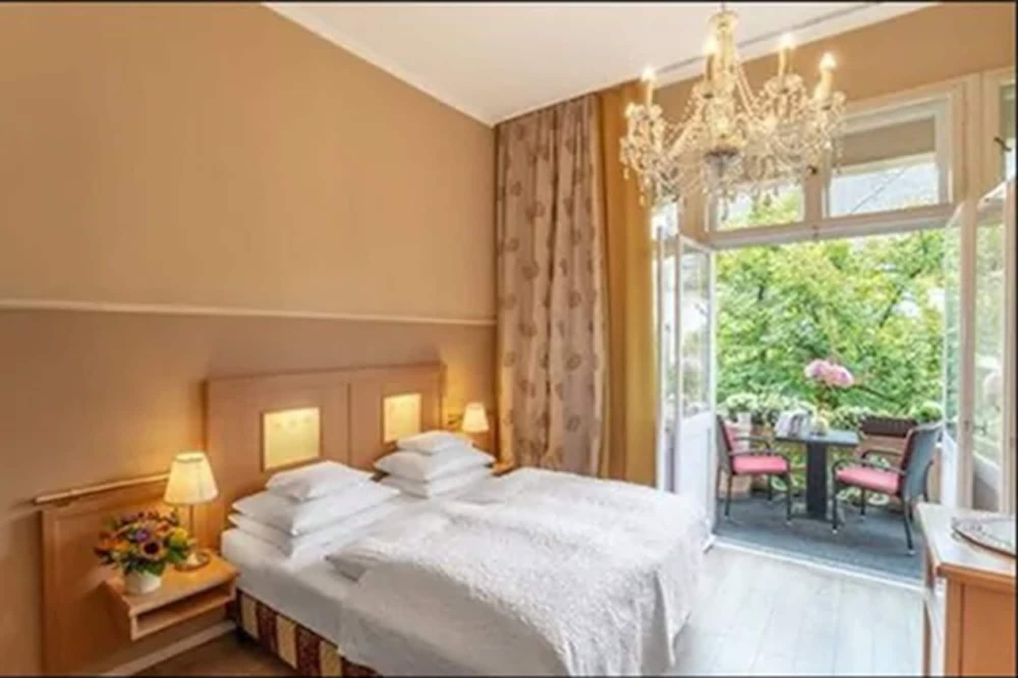 Hotel Augusta Am Kurfurstendamm Berlin Ngoại thất bức ảnh